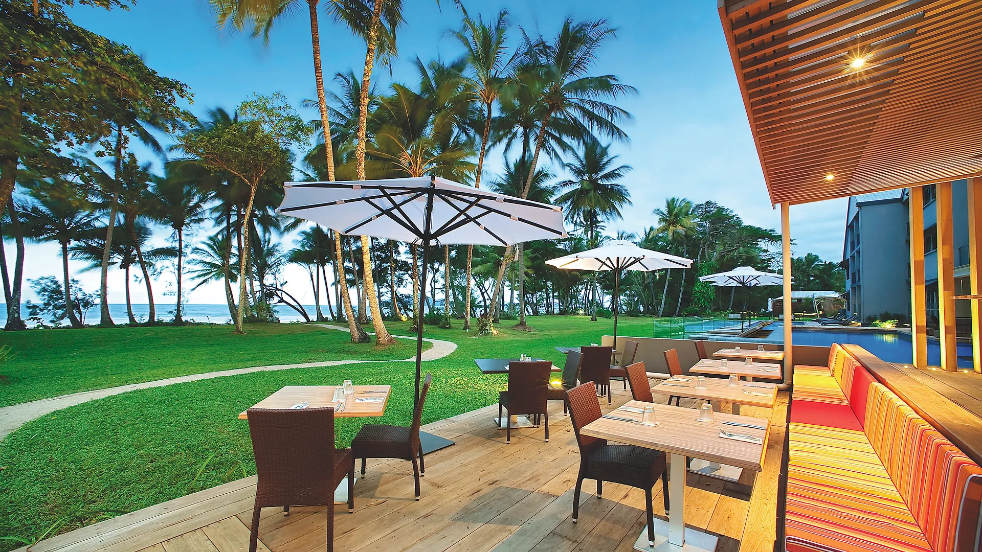 ****  Castaways Resort & Spa On Mission Beach Australie