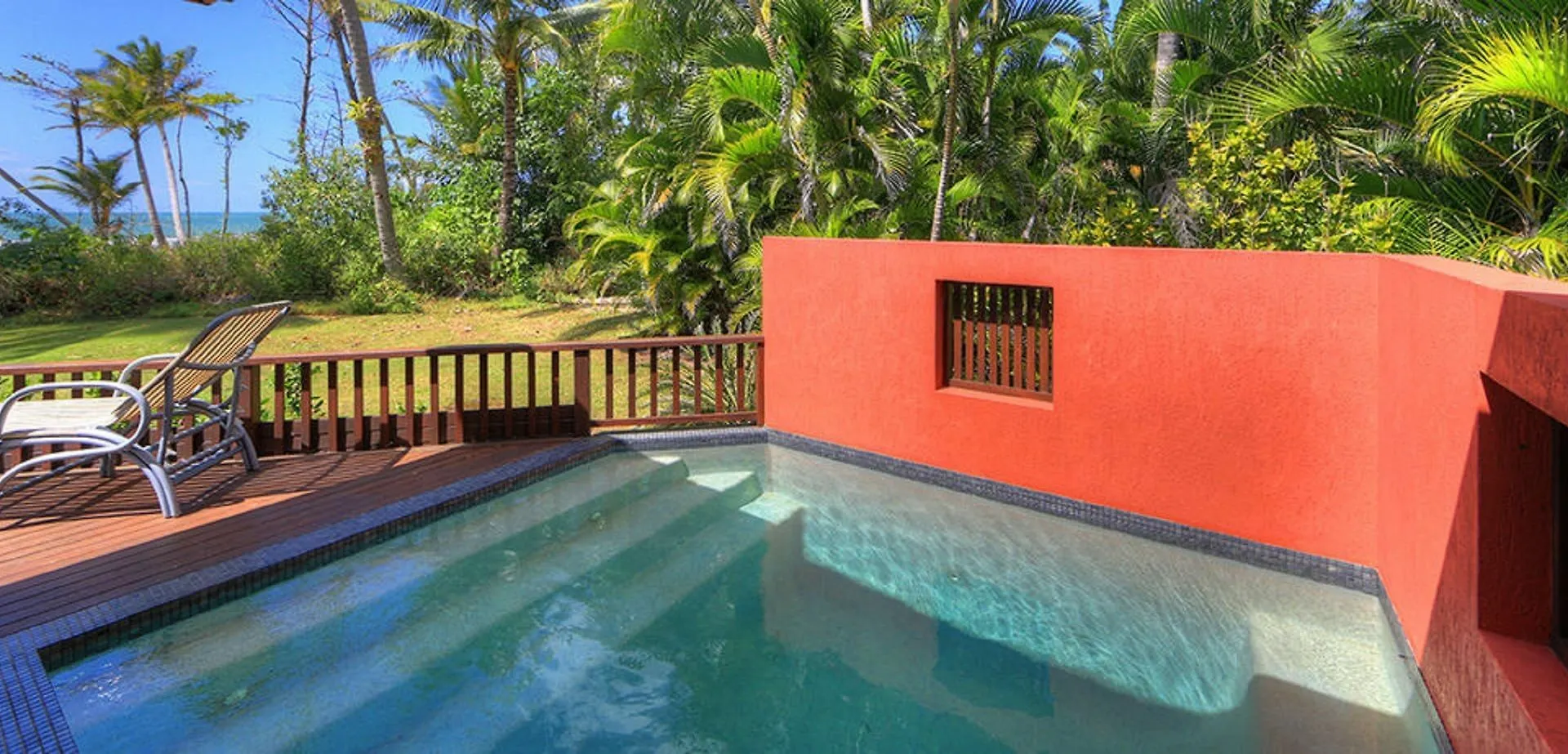 Castaways Resort & Spa On Mission Beach